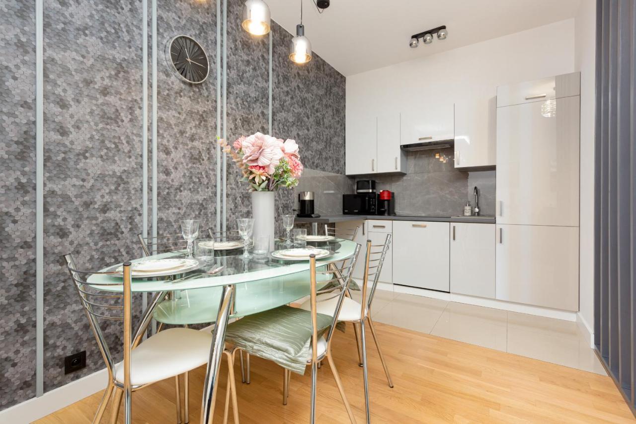Park Arkadia Apartment With Parking Mokotow By Noclegi Renters Варшава Экстерьер фото