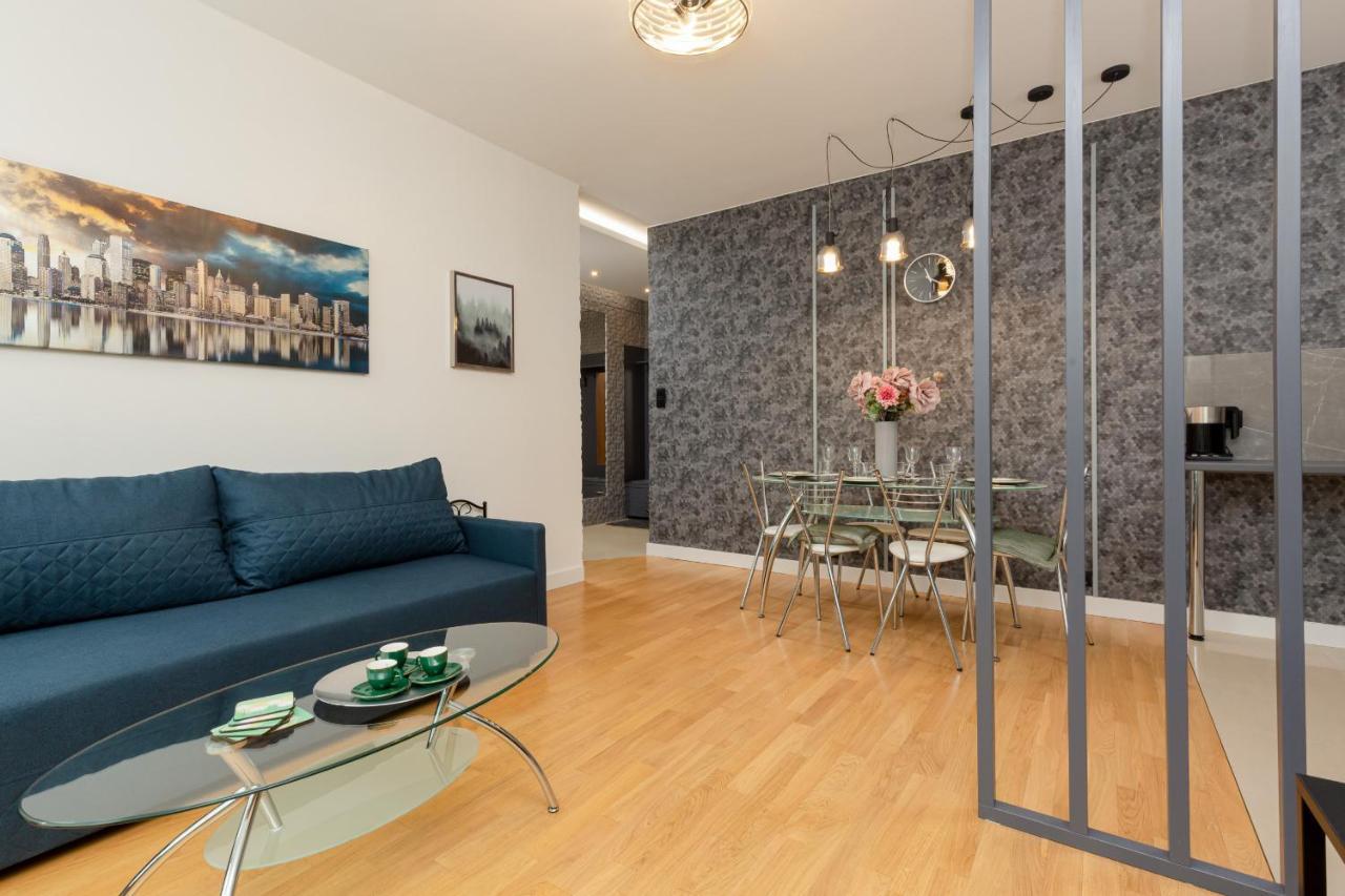 Park Arkadia Apartment With Parking Mokotow By Noclegi Renters Варшава Экстерьер фото